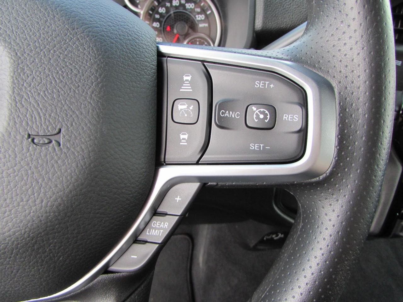 New 2026 RAM 2500 Tradesman AWD/4WD image 24