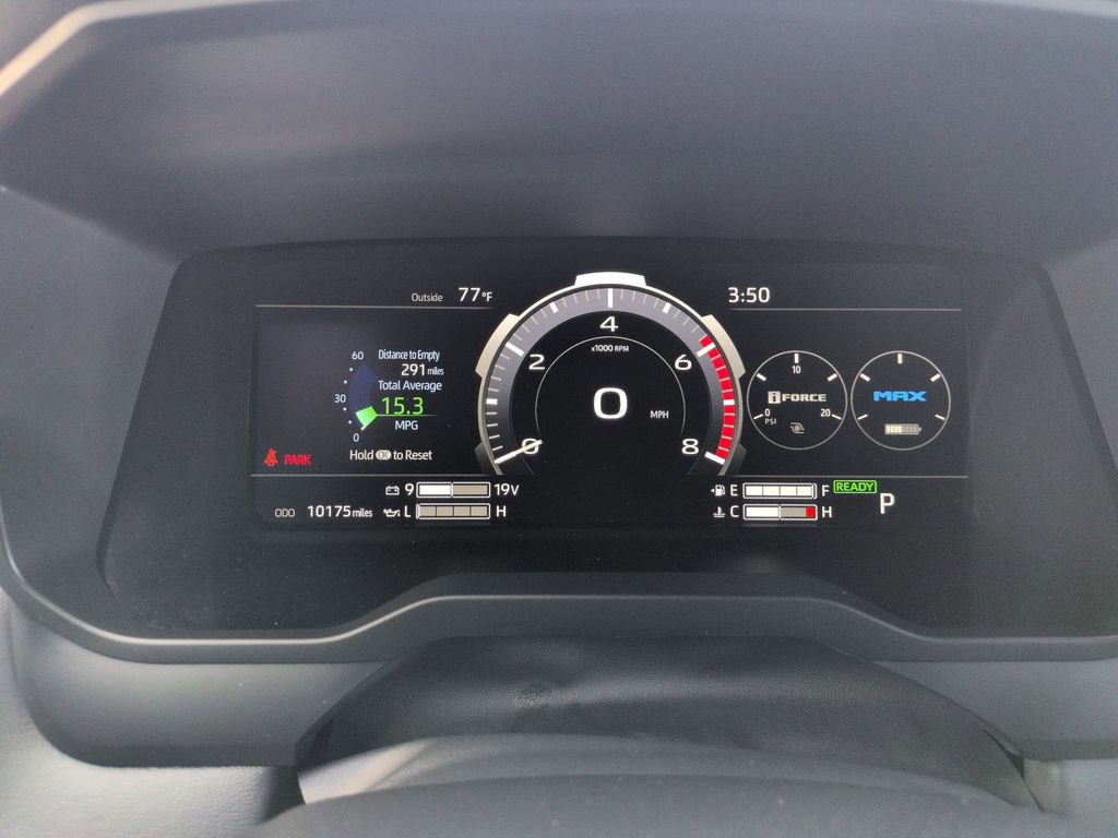 Used 2025 Toyota Sequoia Platinum AWD/4WD image 15