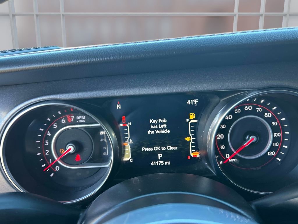 Used 2022 Jeep Gladiator Mojave image 26