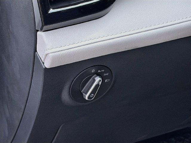 New 2026 Volkswagen Taos S FWD image 9