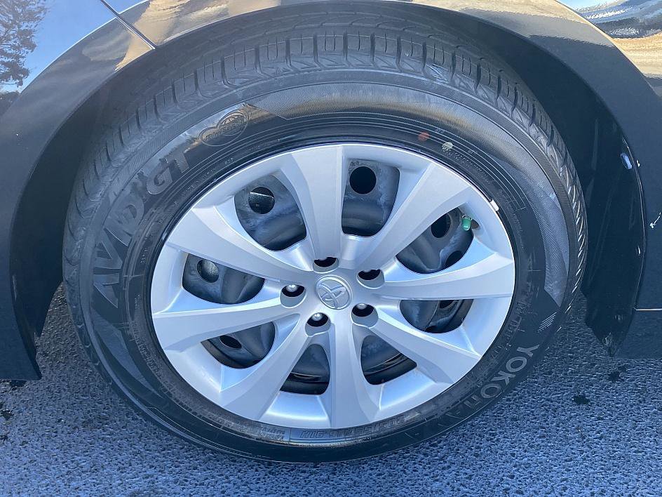 Certified 2022 Toyota Corolla LE image 9