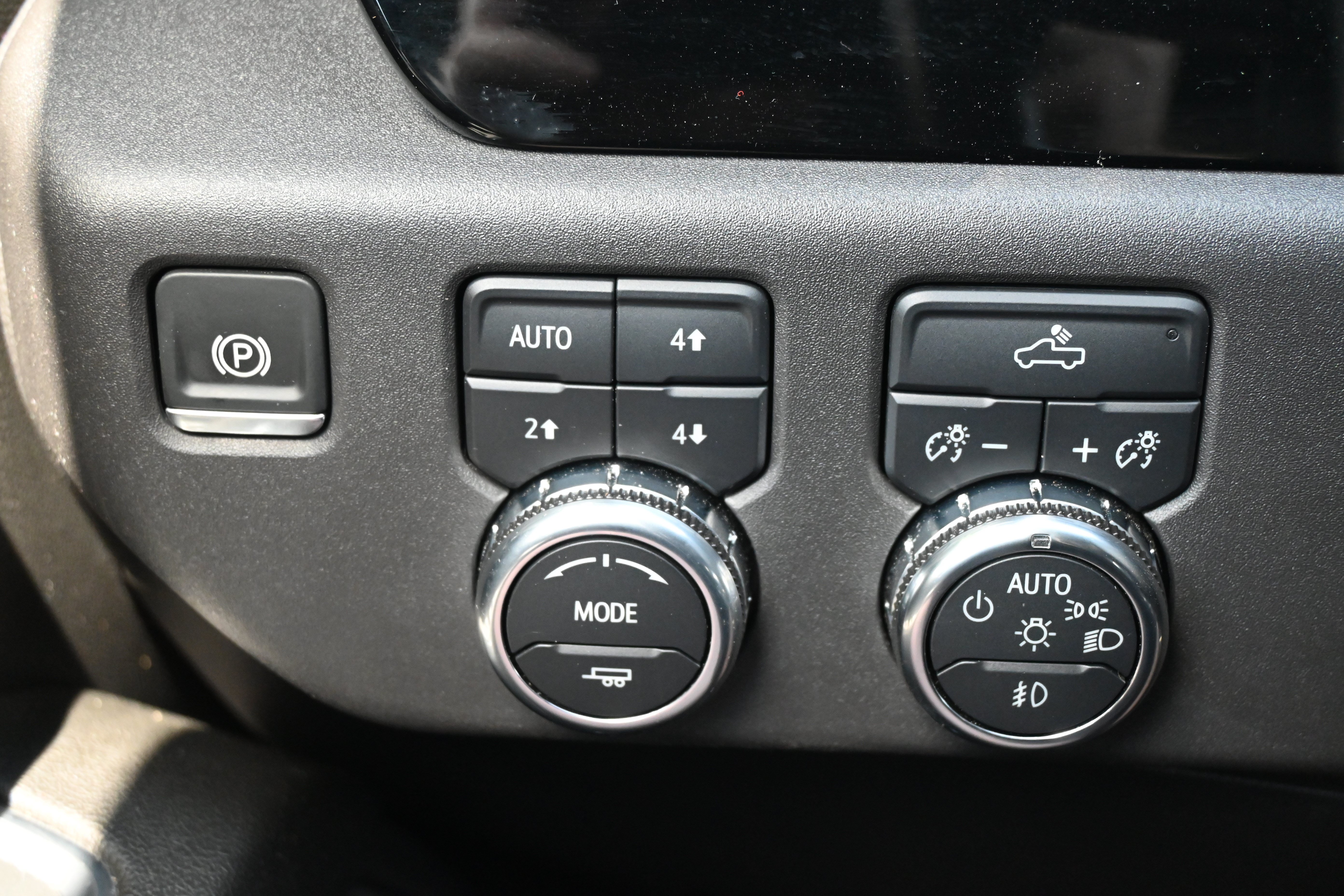 Used 2024 GMC Sierra 1500 Elevation w/ X31 Off-Road Package AWD/4WD image 28