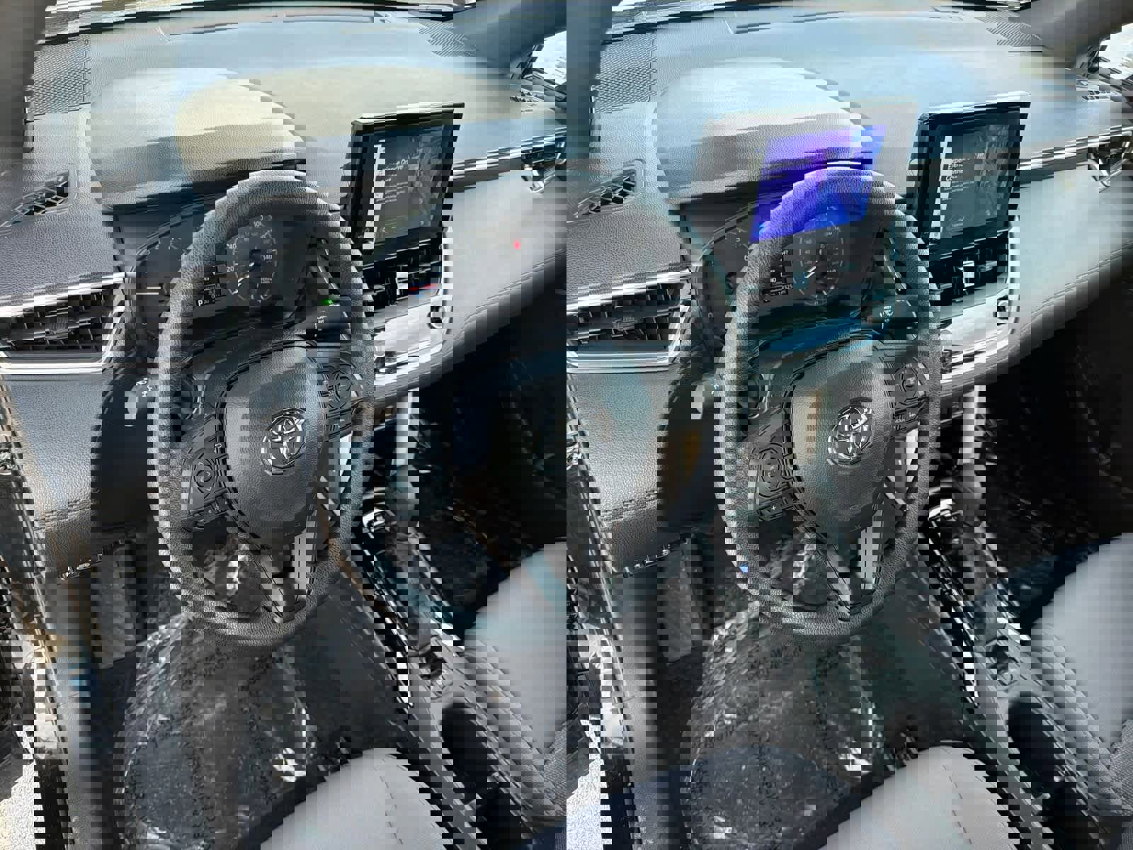 Used 2024 Toyota Corolla Cross S image 10