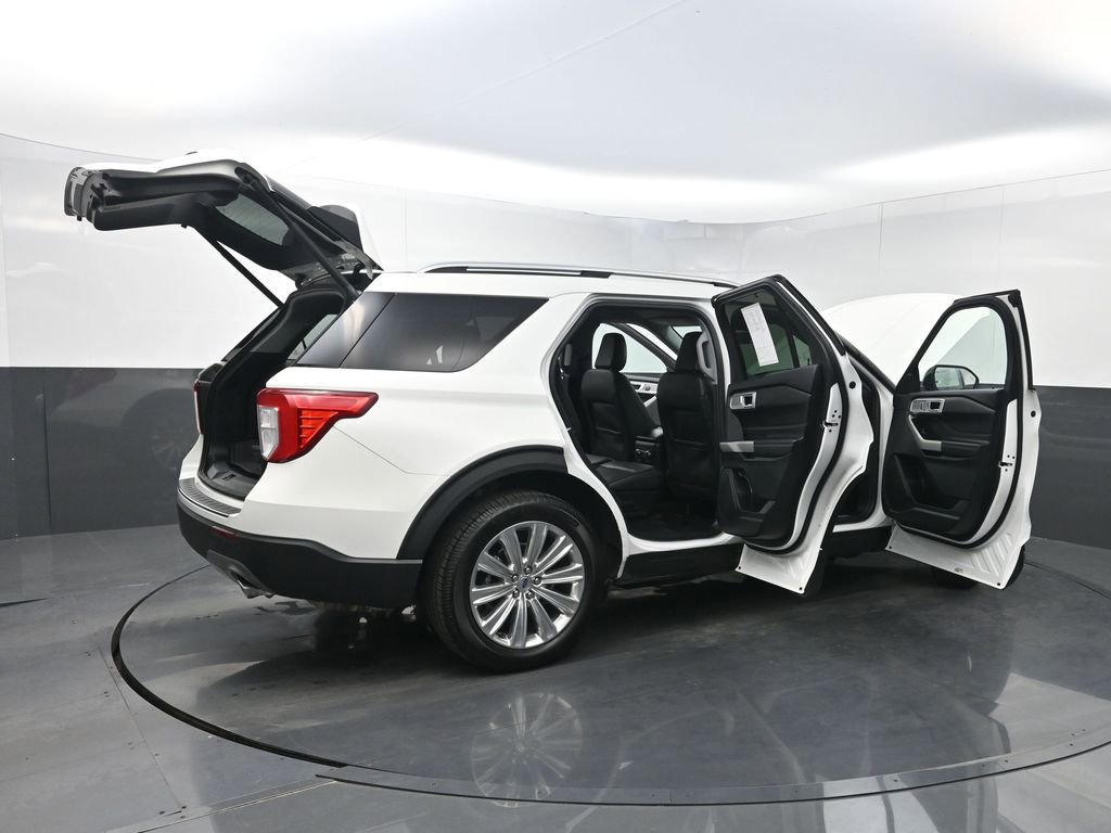Used 2022 Ford Explorer Limited w/ Equipment Group 301A image 41