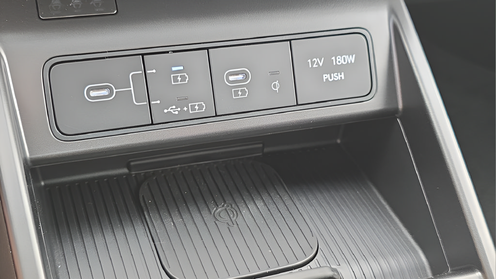 New 2026 Hyundai Kona Limited AWD/4WD image 28