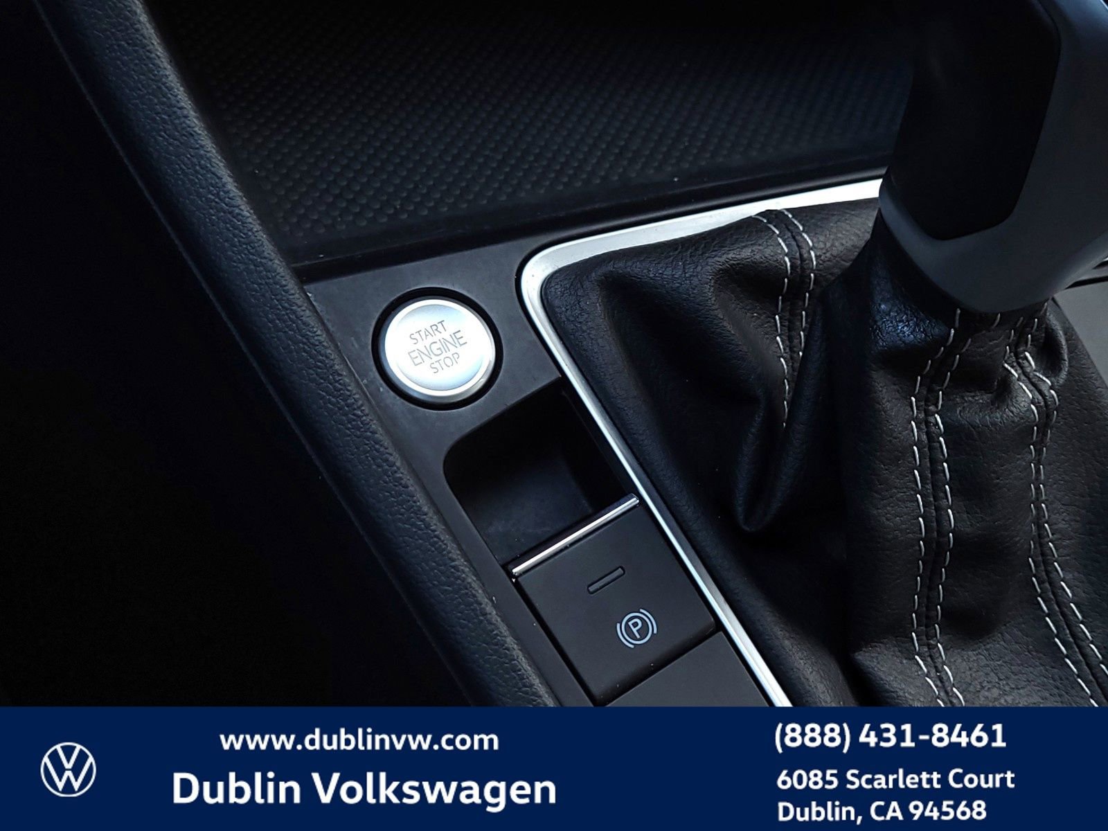 Used 2024 Volkswagen Jetta SE image 20