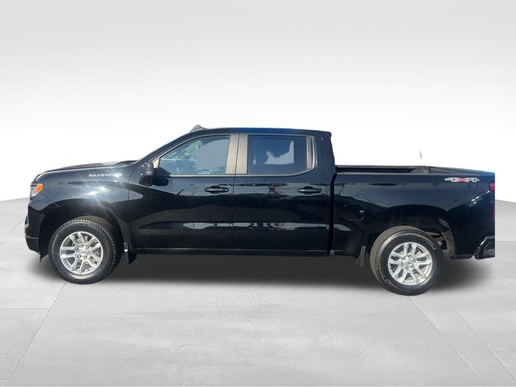 Used 2023 Chevrolet Silverado 1500 RST w/ Protection Package AWD/4WD image 3