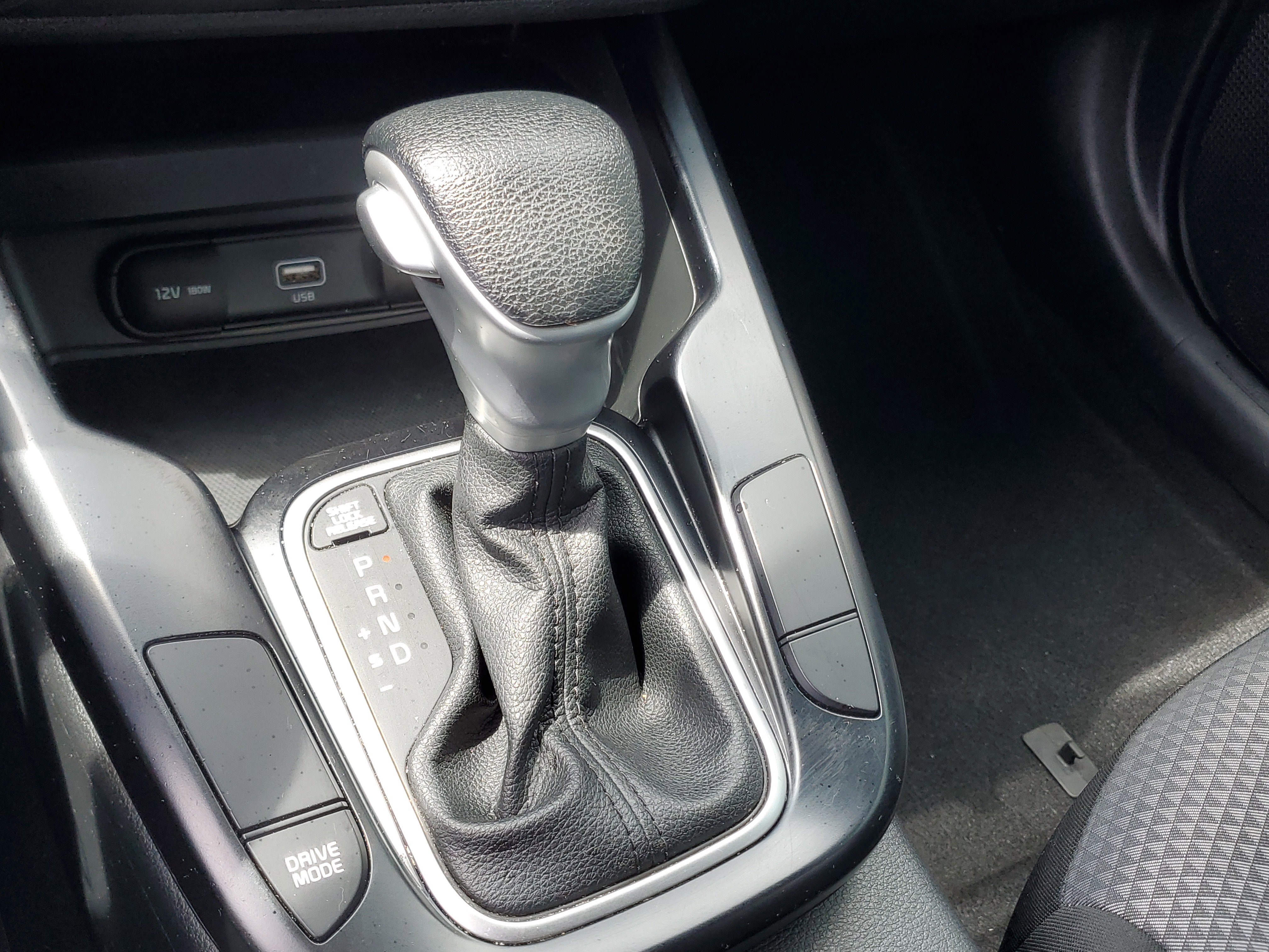 Used 2022 Kia Soul LX FWD image 26