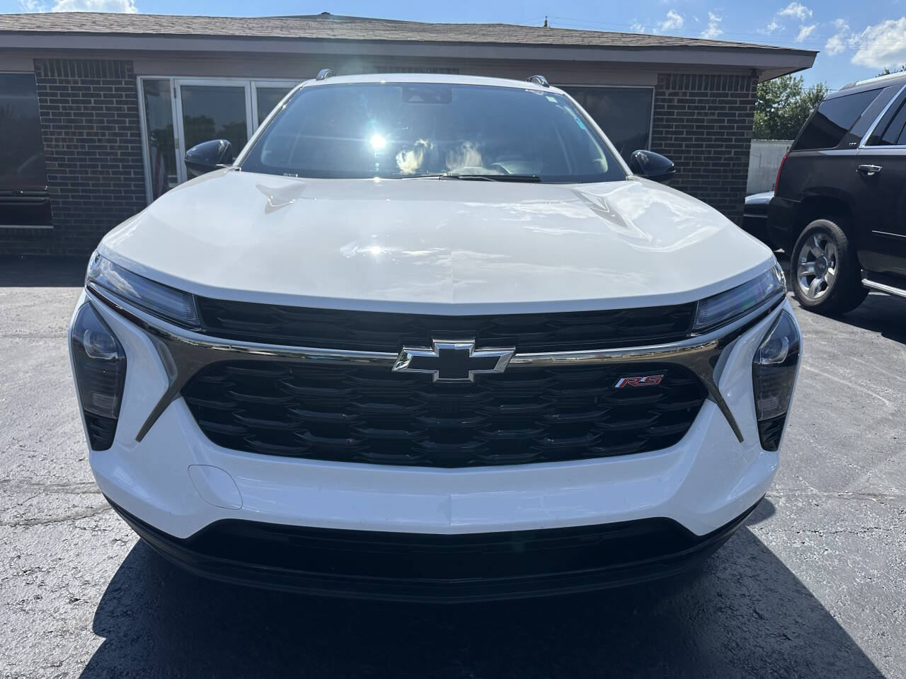Used 2026 Chevrolet Trax RS w/ Driver Confidence Package FWD image 4