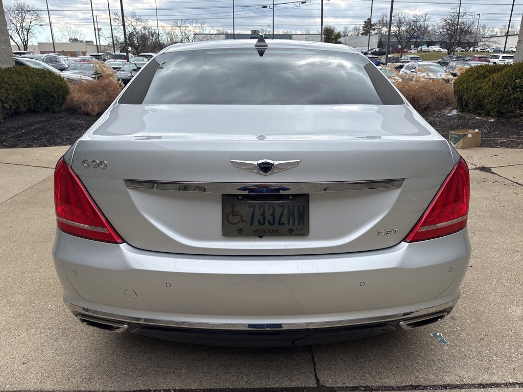 Used 2018 Genesis G90 3.3T Premium image 4
