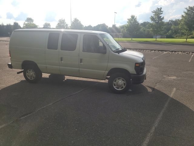 Used 2014 Ford E-350 and Econoline 350 Super Duty RWD image 7