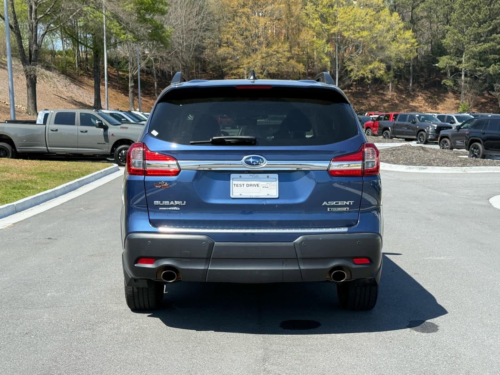 Used 2020 Subaru Ascent Touring w/ Popular Package #2A image 4
