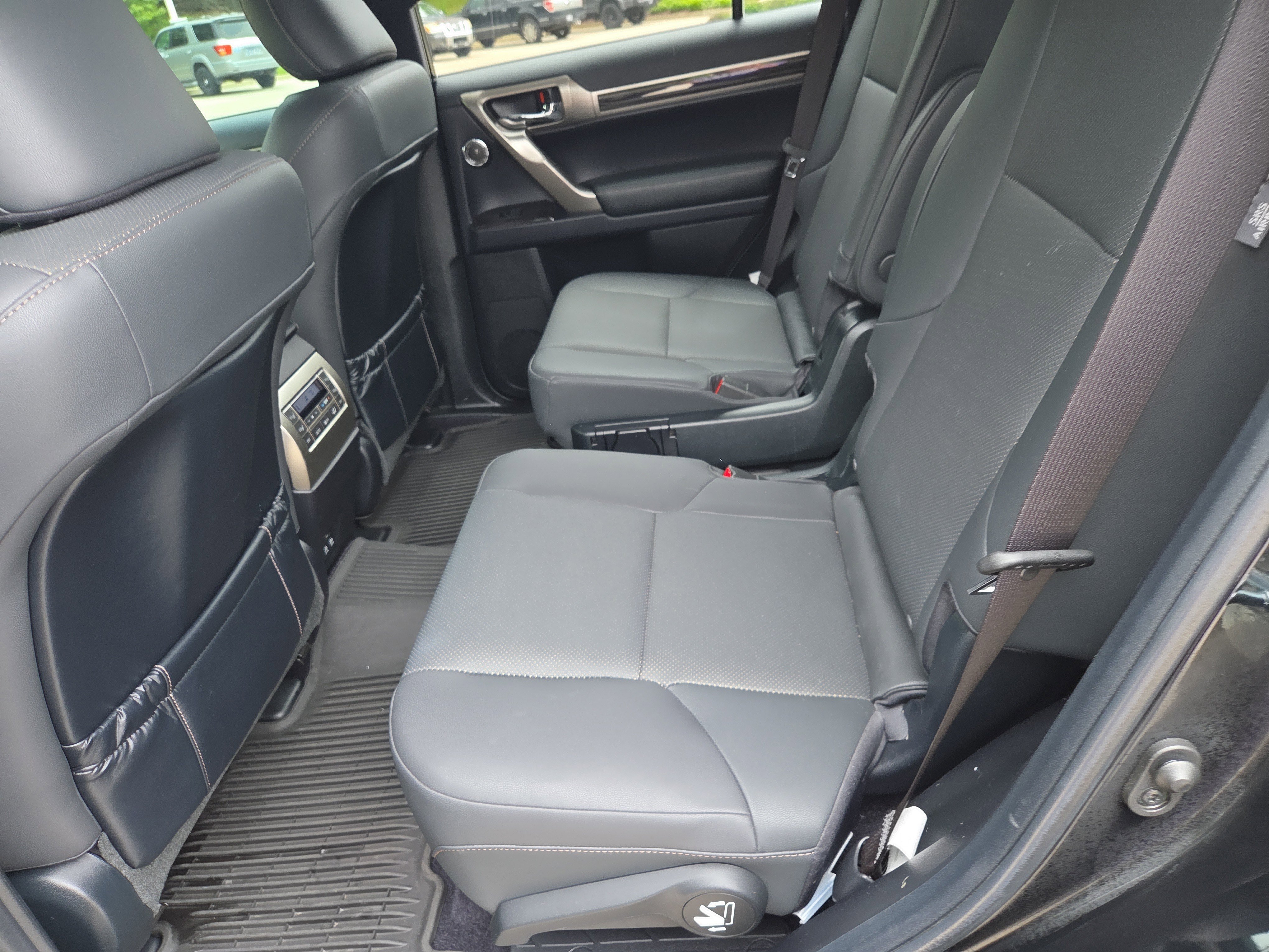 Used 2021 Lexus GX 460 Premium AWD/4WD image 7