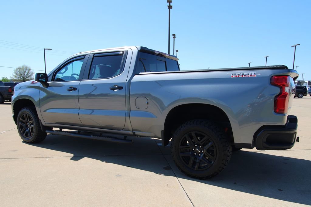 Used 2021 Chevrolet Silverado 1500 LT Trail Boss w/ Convenience Package II AWD/4WD image 16