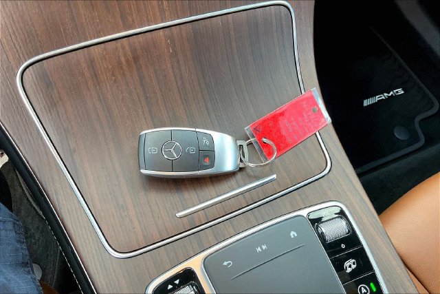 Used 2020 Mercedes-Benz GLC 43 AMG 4MATIC image 13