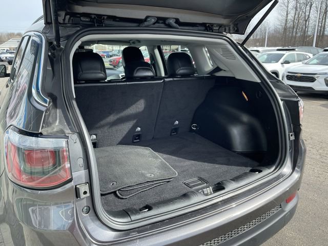 Used 2019 Jeep Compass Latitude image 25