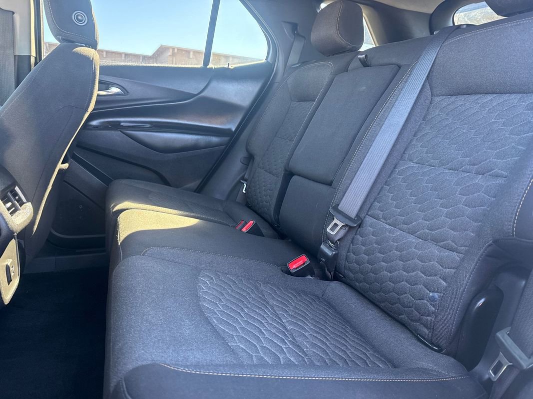 Used 2021 Chevrolet Equinox LT image 16
