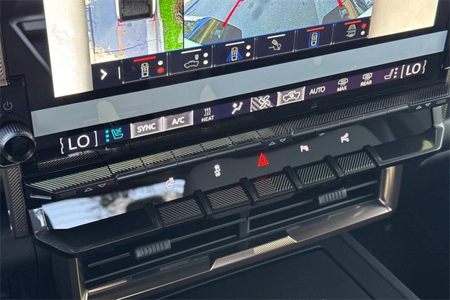 New 2025 GMC Hummer EV 3X w/ LPO, Dark Essentials Package image 24