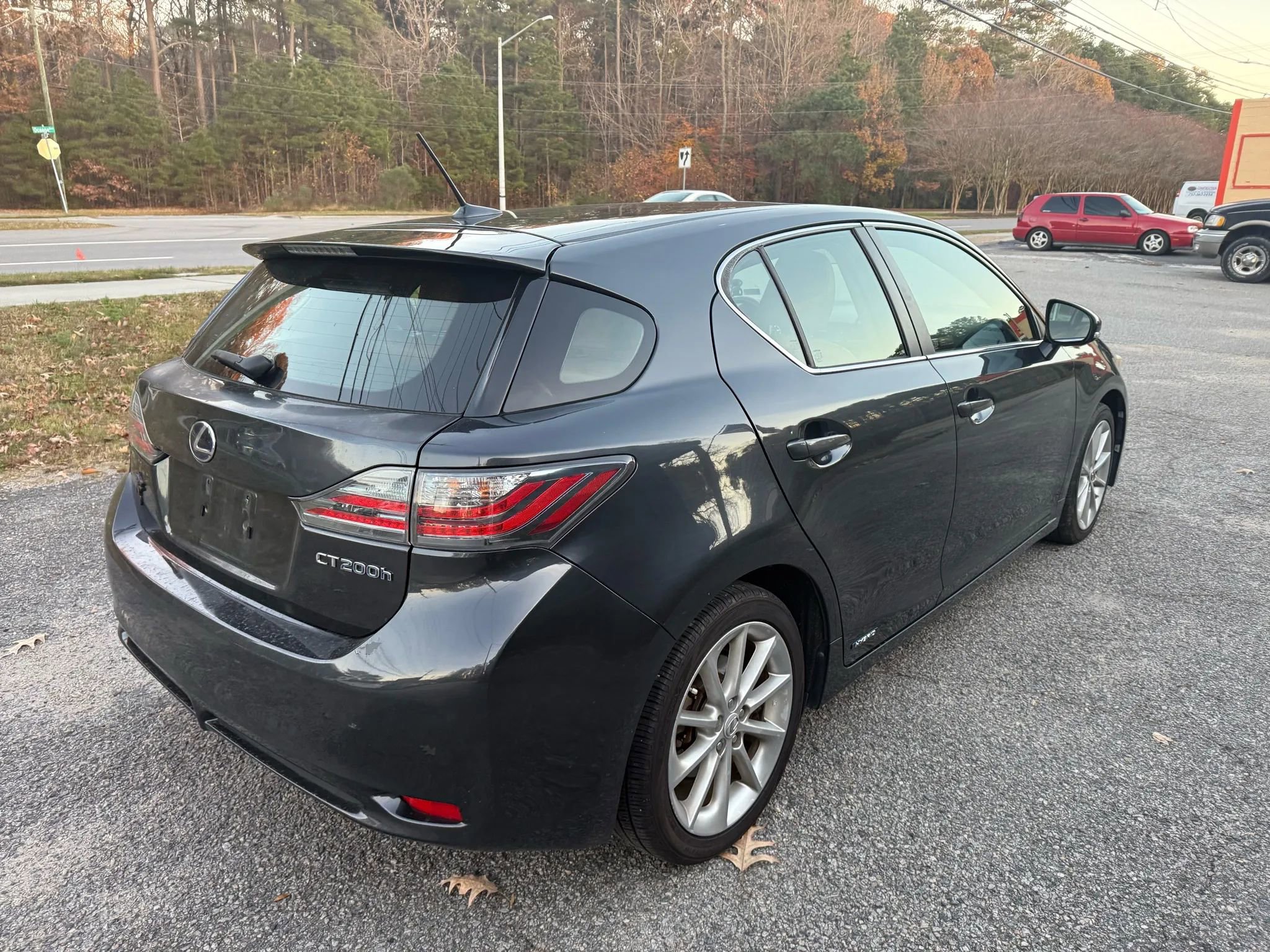 Used 2011 Lexus CT 200h image 5