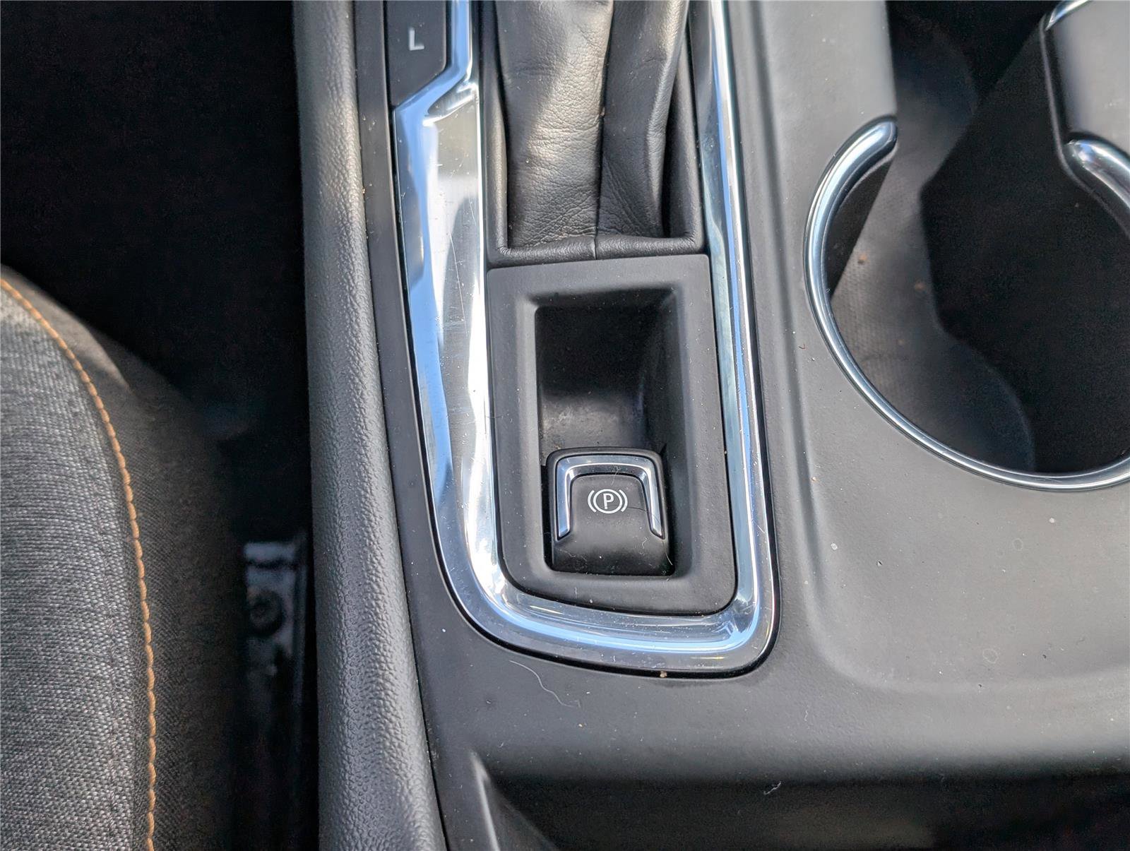 Used 2023 Chevrolet Equinox LT image 24