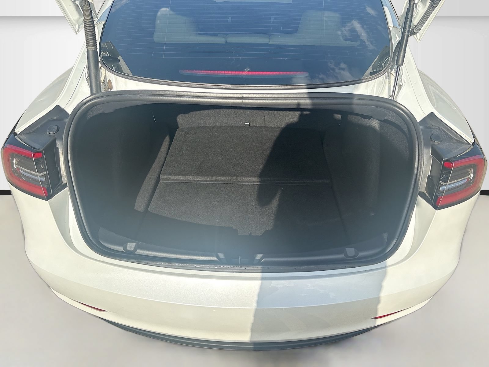 Used 2023 Tesla Model 3 Standard Range RWD image 25