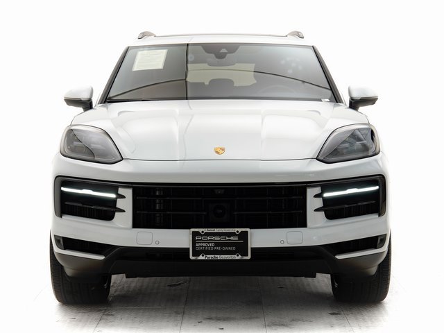 Used 2024 Porsche Cayenne image 31