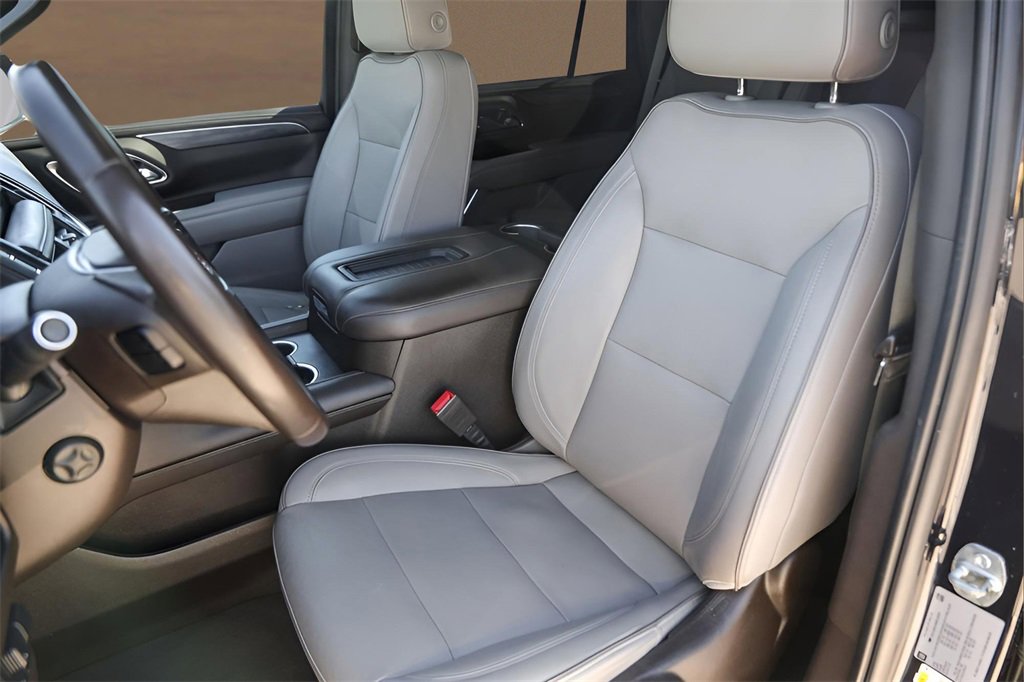 Used 2021 GMC Yukon SLT w/ SLT Luxury Plus Package image 7