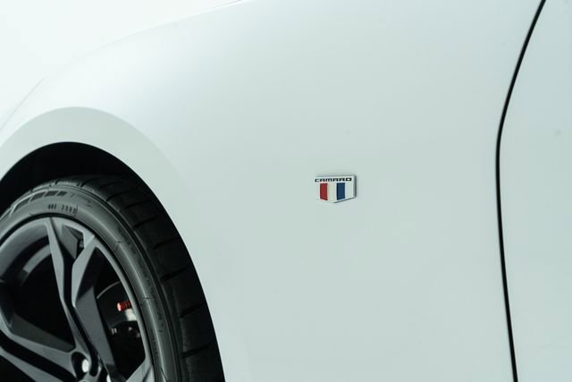 Used 2019 Chevrolet Camaro SS RWD image 21