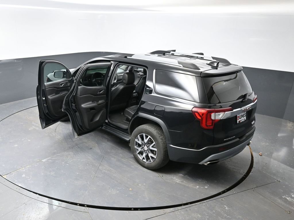 Used 2023 GMC Acadia SLT image 62