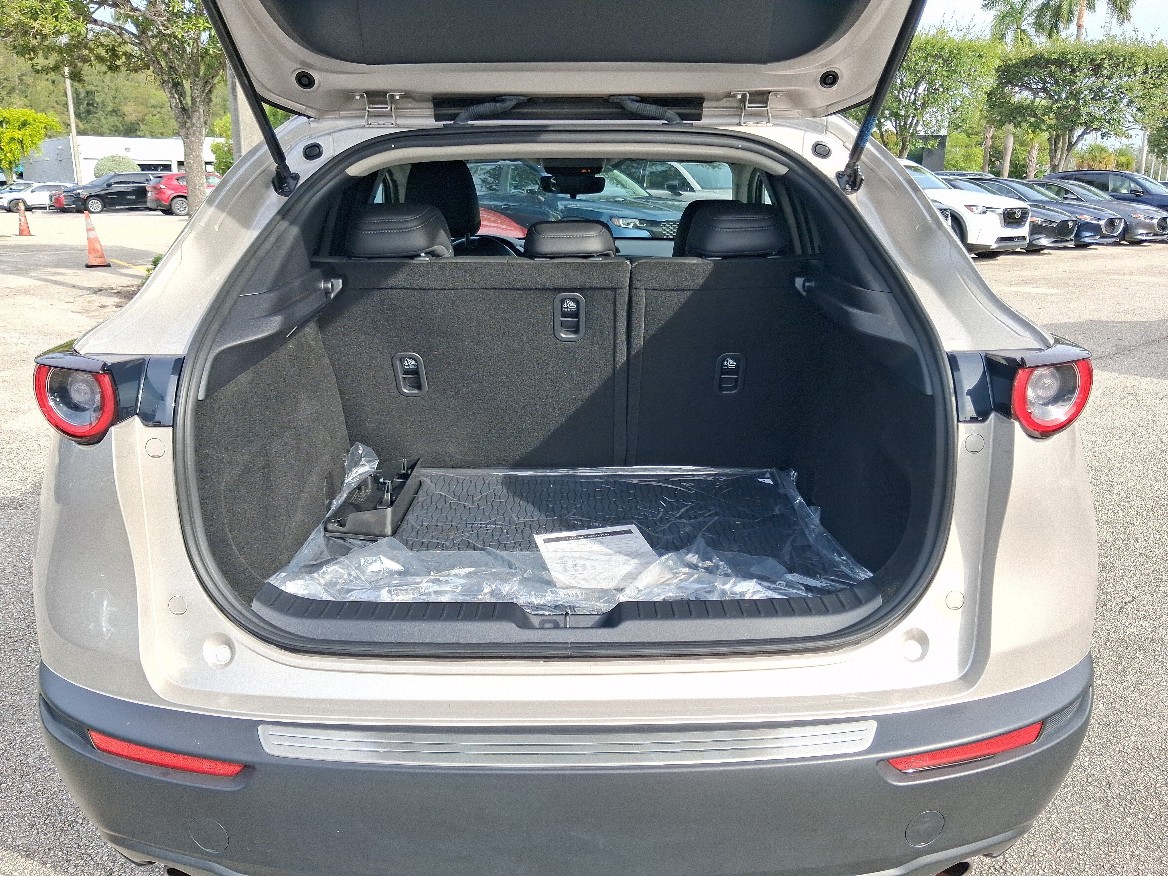 Certified 2024 MAZDA CX-30 AWD 2.5 S w/ Select Sport Pkg image 5