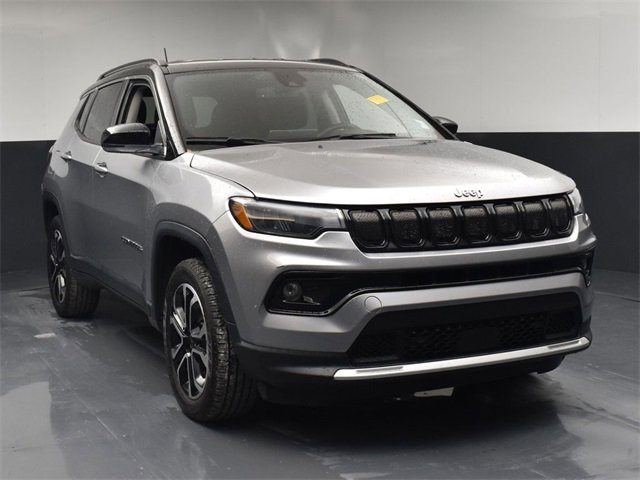 Used 2022 Jeep Compass Limited video 2