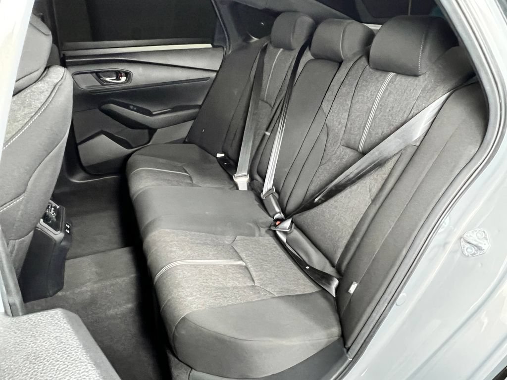 Used 2025 Honda Accord Sport image 19