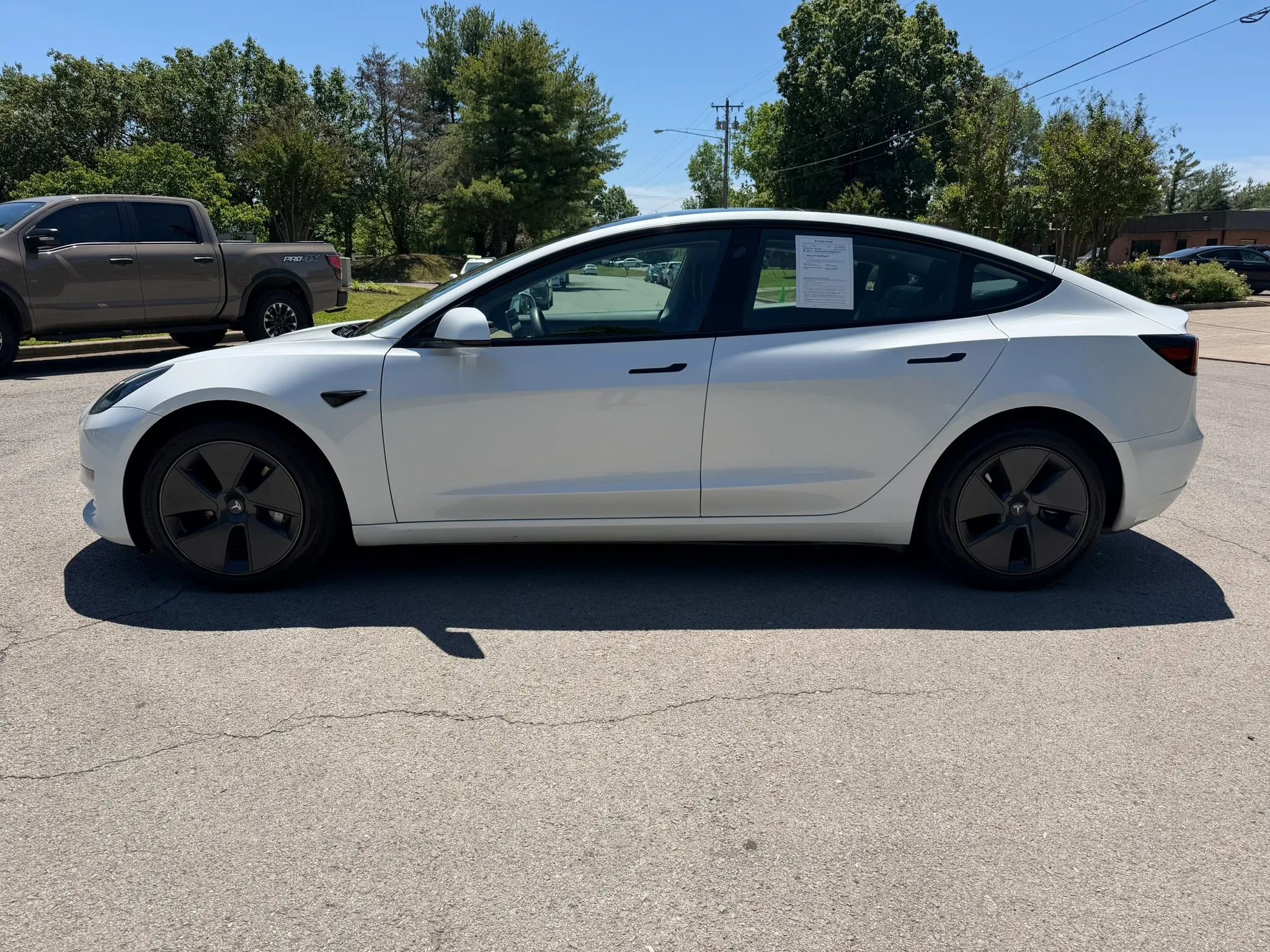 Used 2023 Tesla Model 3 Standard Range RWD image 8