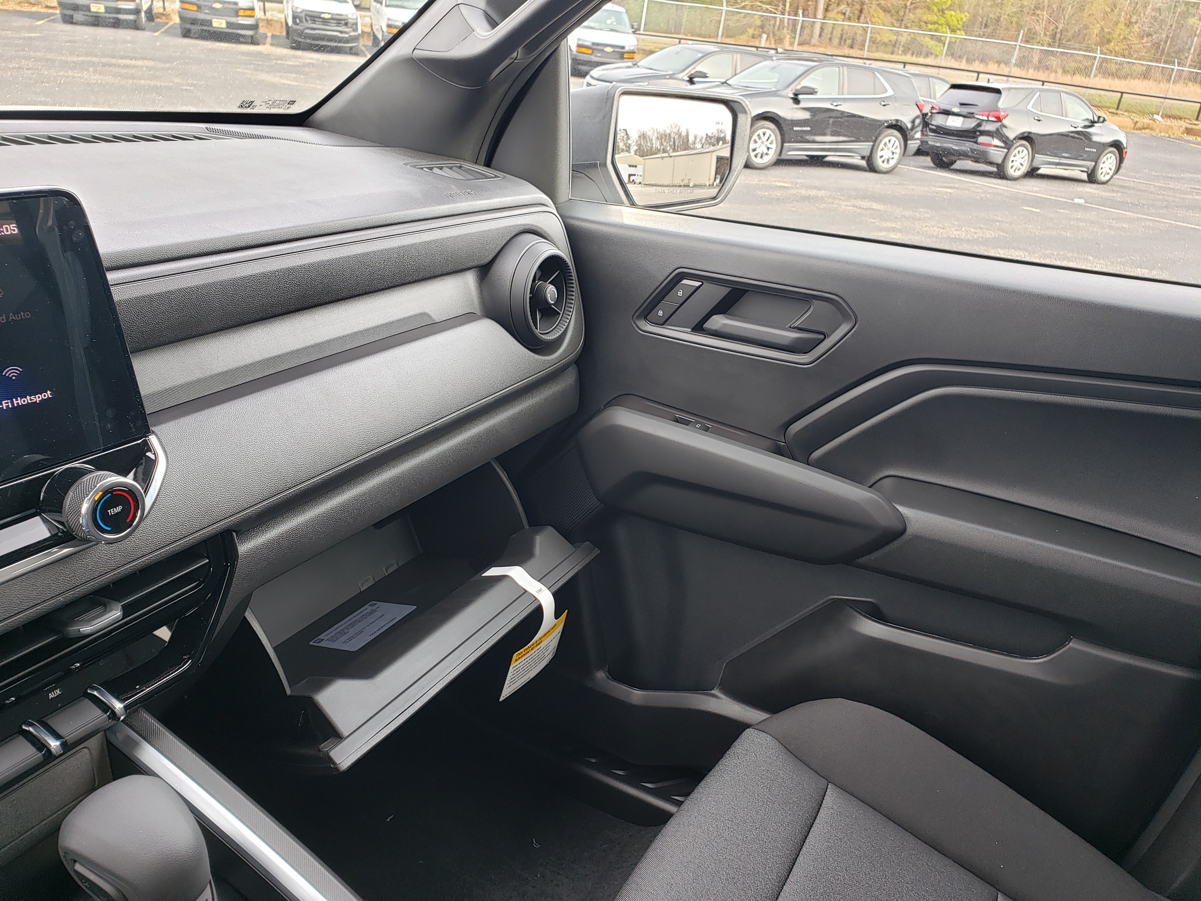 New 2026 Chevrolet Colorado W/T w/ Advanced Trailering Package AWD/4WD image 25