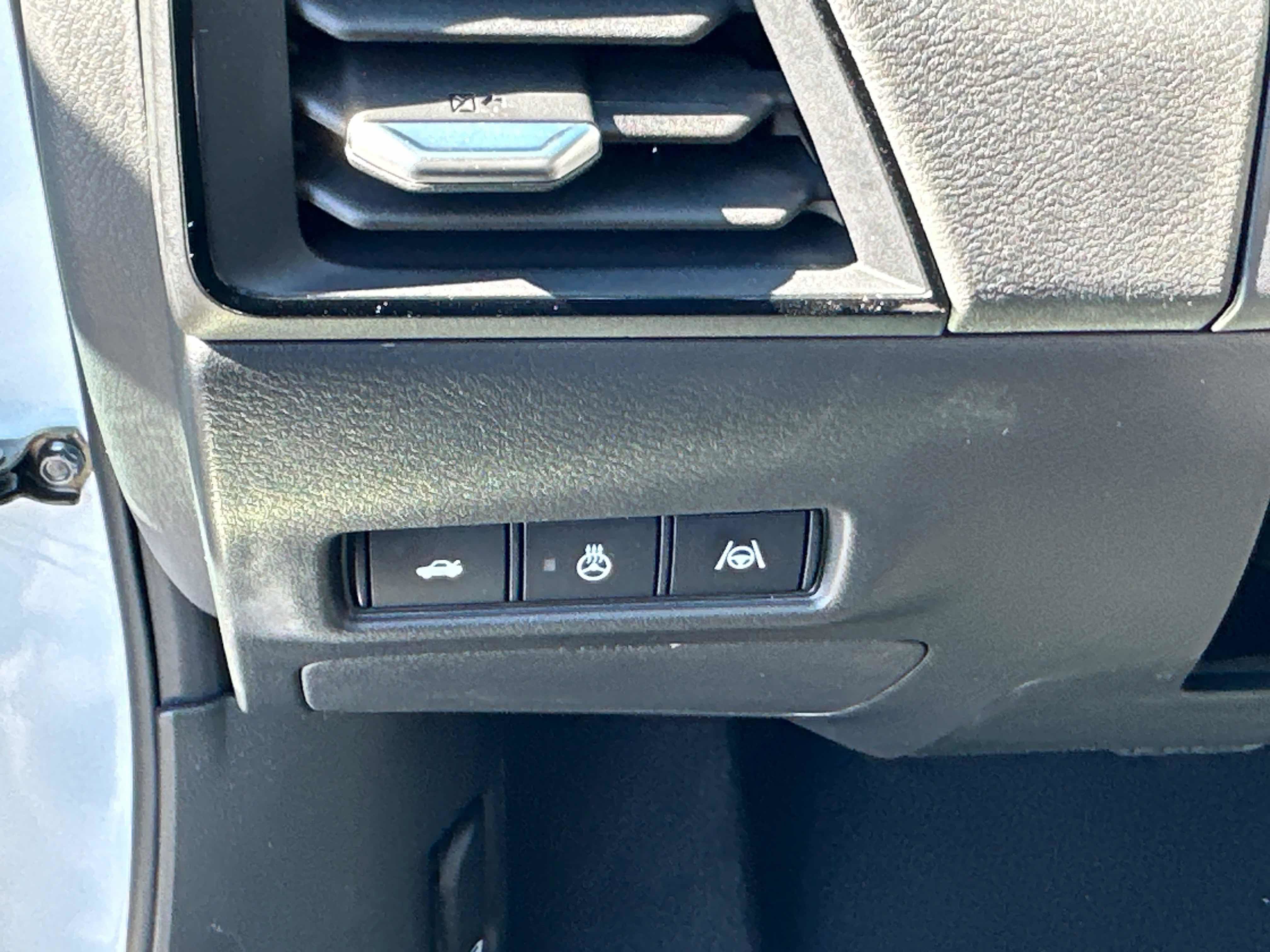 New 2026 Nissan Sentra SR w/ SR Premium Package image 23