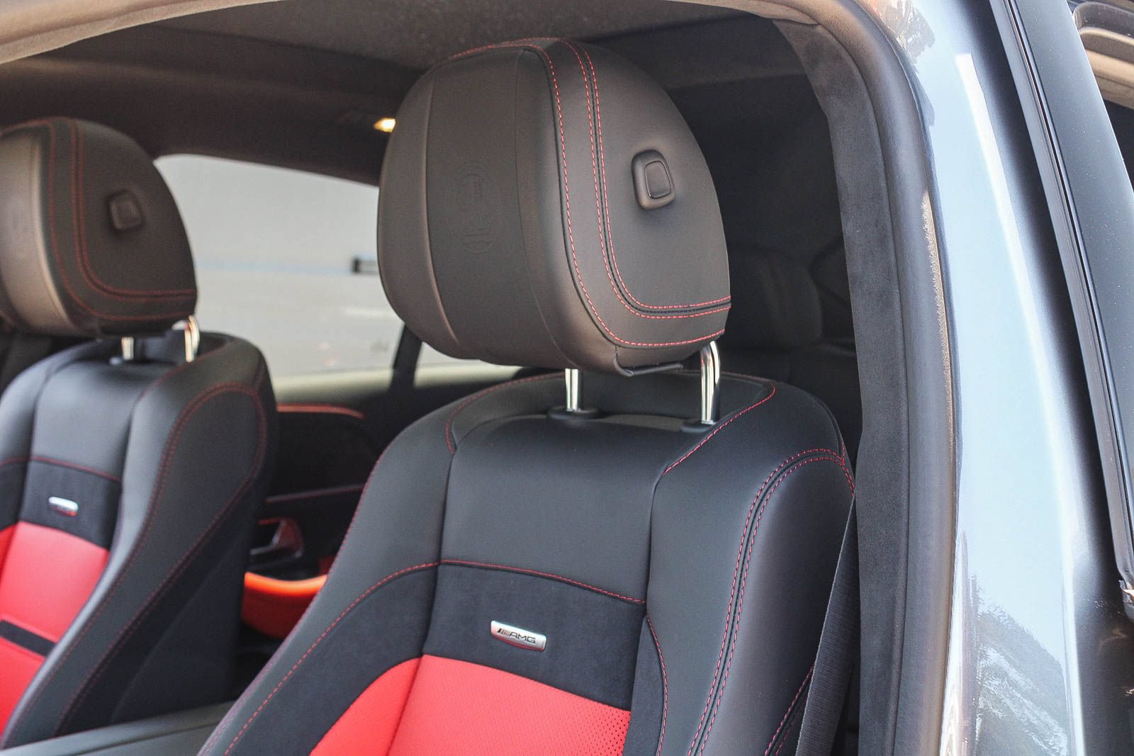 New 2026 Mercedes-Benz GLE 63 AMG S image 21
