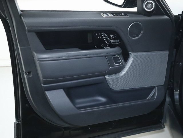 Used 2019 Land Rover Range Rover Long Wheelbase Supercharged AWD/4WD image 32