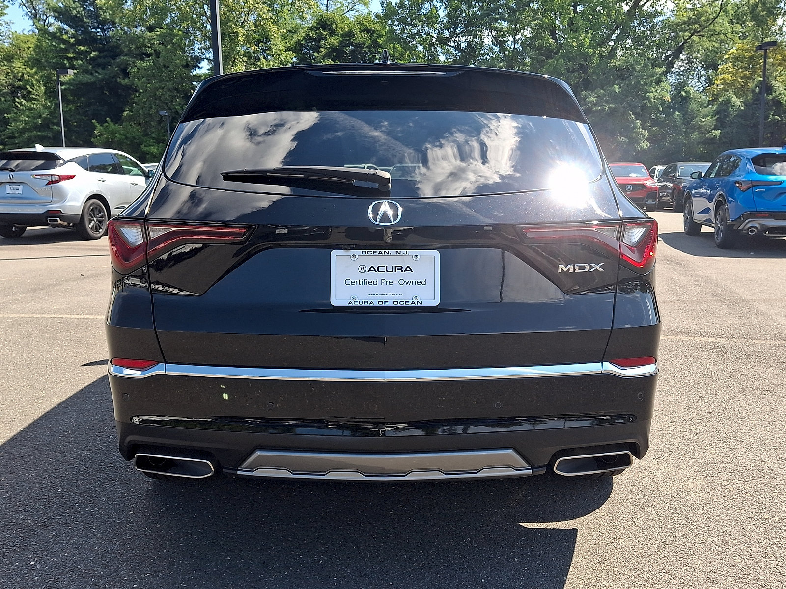 Certified 2026 Acura MDX w/ Technology Package FWD image 5