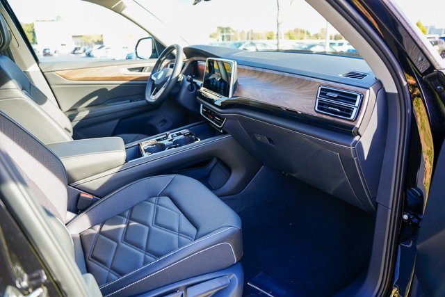 New 2026 Volkswagen Atlas SE image 37