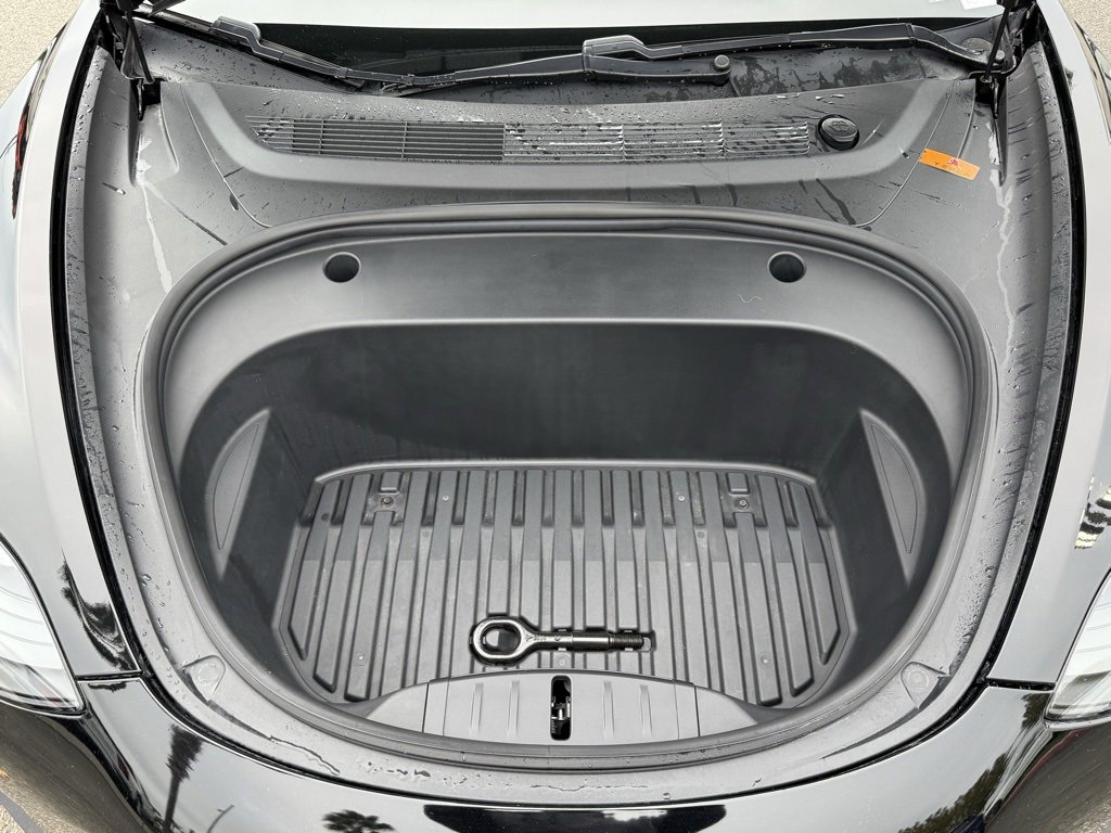 Used 2021 Tesla Model 3 Standard Range Plus image 16