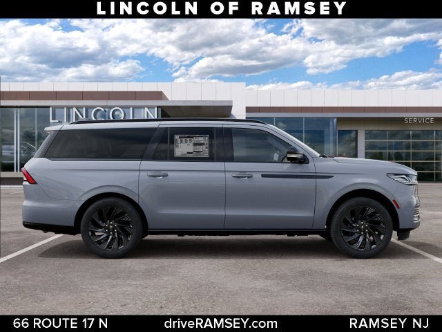 New 2027 Lincoln Navigator L Reserve w/ Jet Appearance Package AWD/4WD image 6