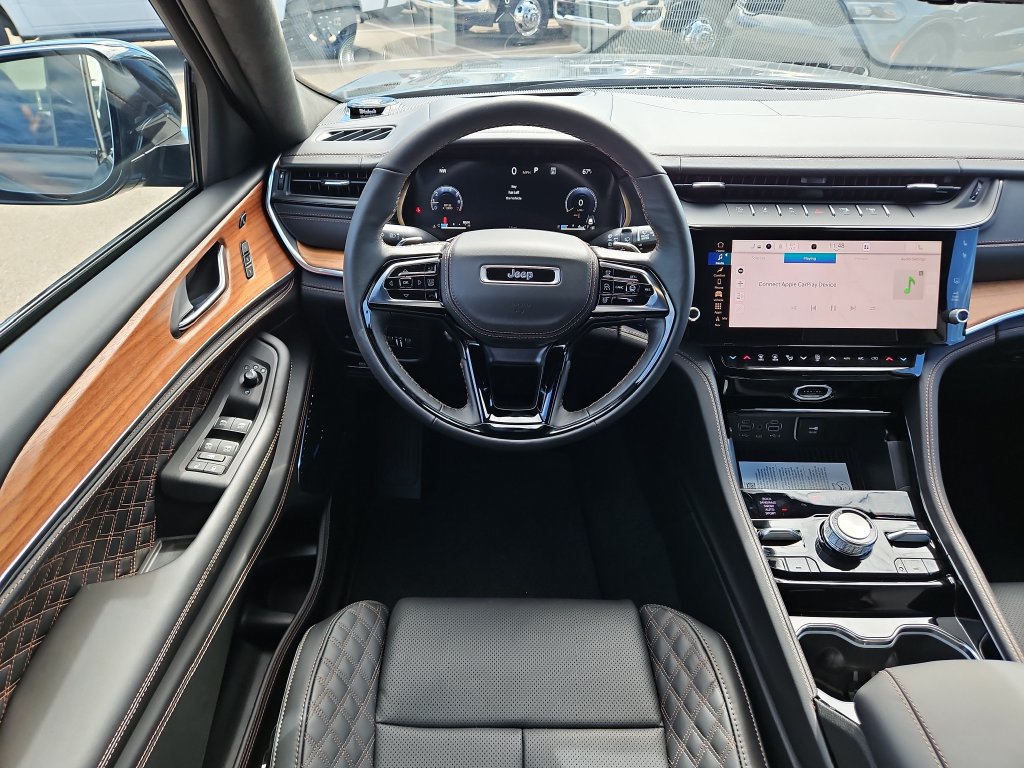 New 2027 Jeep Grand Cherokee Summit AWD/4WD image 8