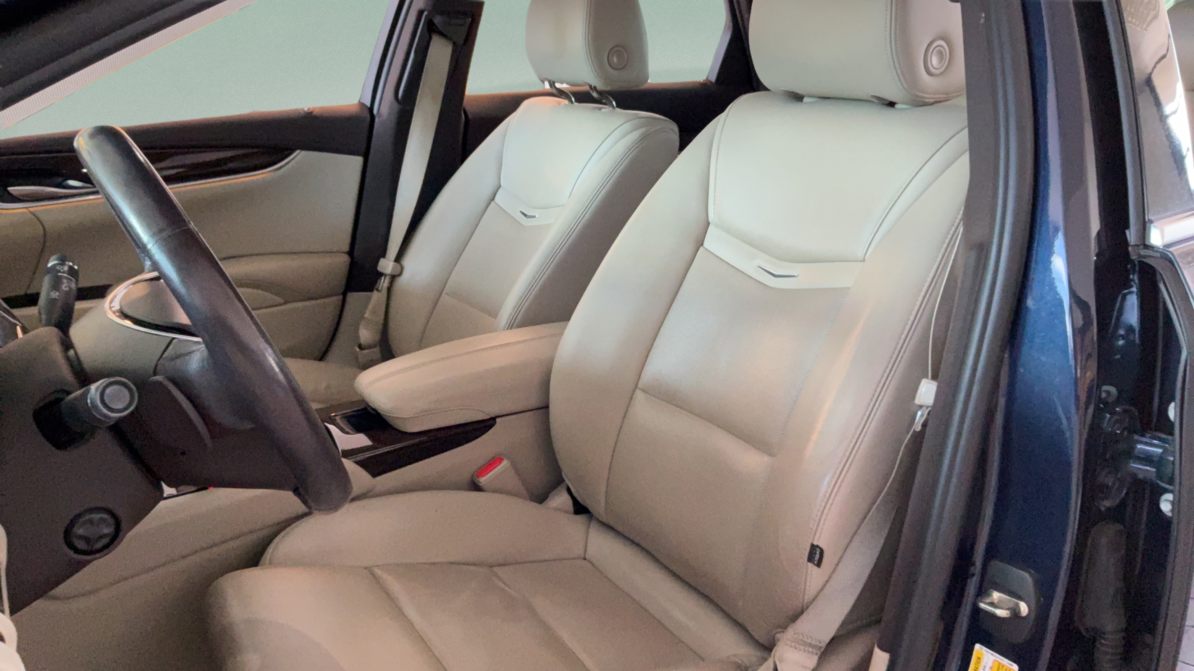 Used 2017 Cadillac XTS Luxury w/ Driver Awareness Package FWD image 25
