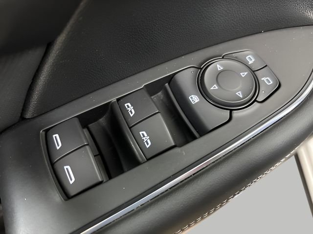 Used 2025 Buick Envision Preferred image 11