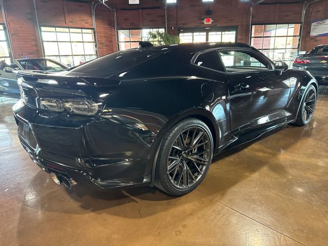 Used 2021 Chevrolet Camaro ZL1 image 9