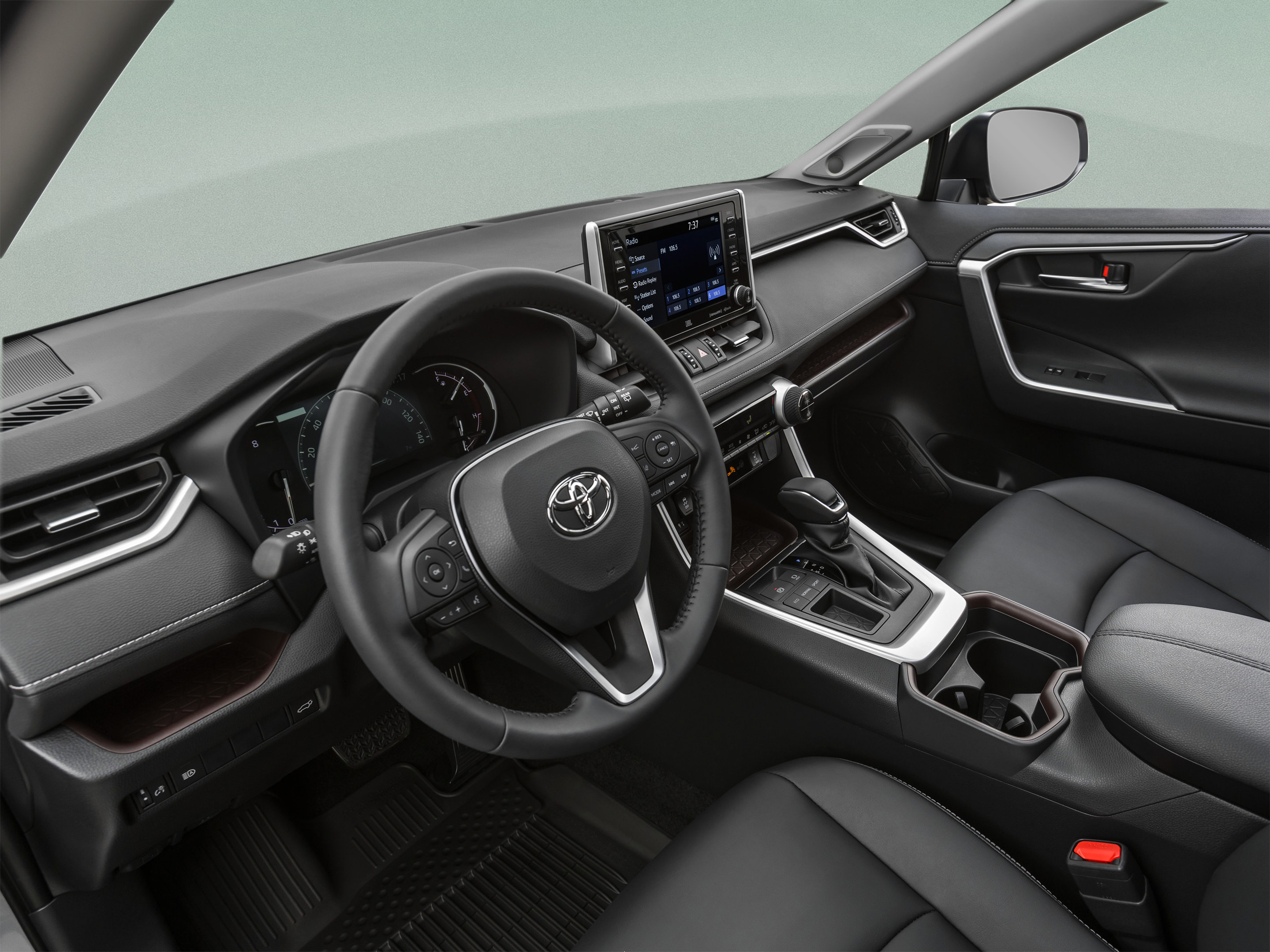 Used 2020 Toyota RAV4 Limited FWD image 61