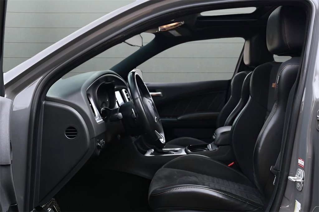 Used 2018 Dodge Charger R/T image 10