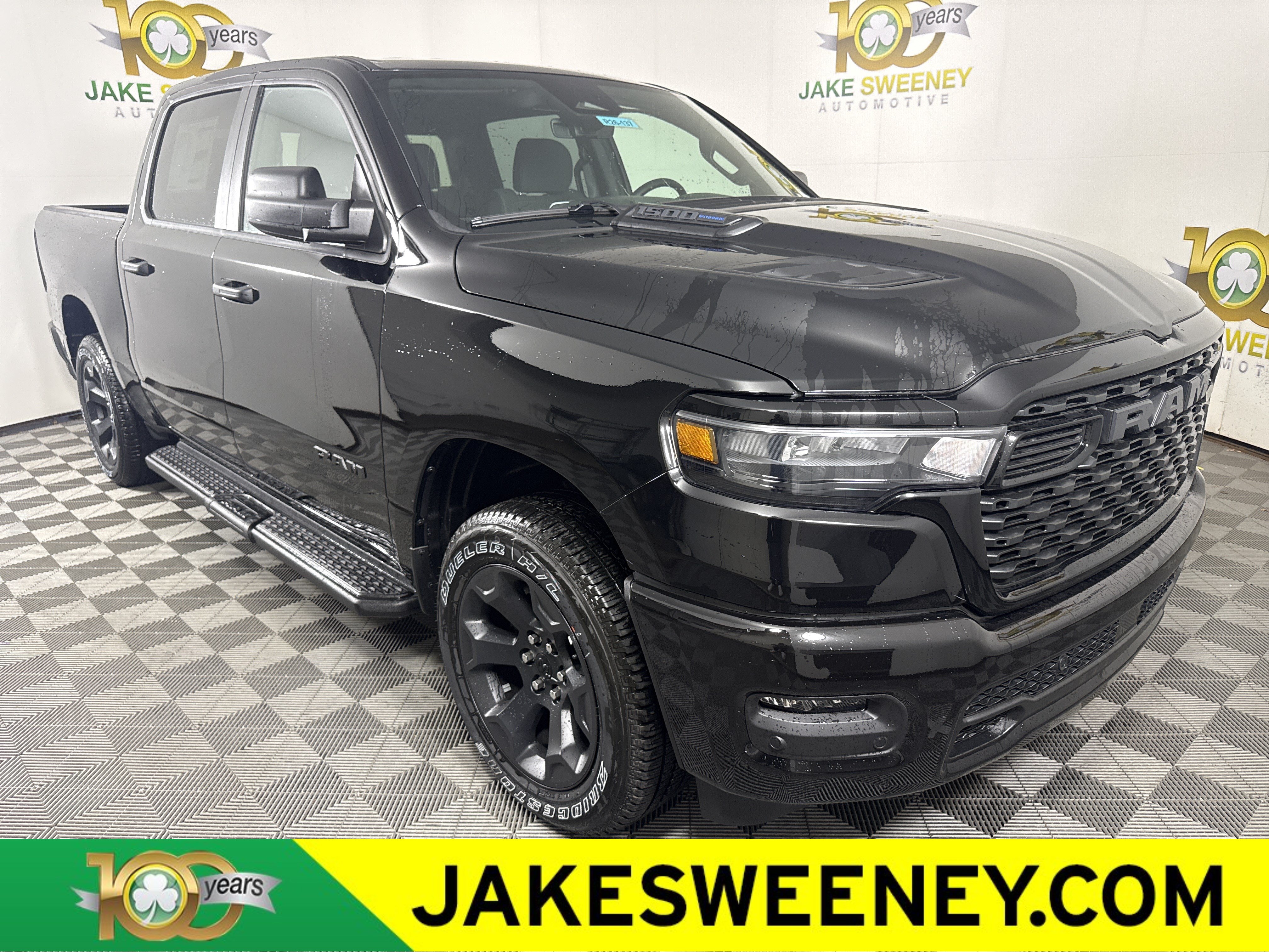 New 2026 RAM 1500 Express AWD/4WD video 1