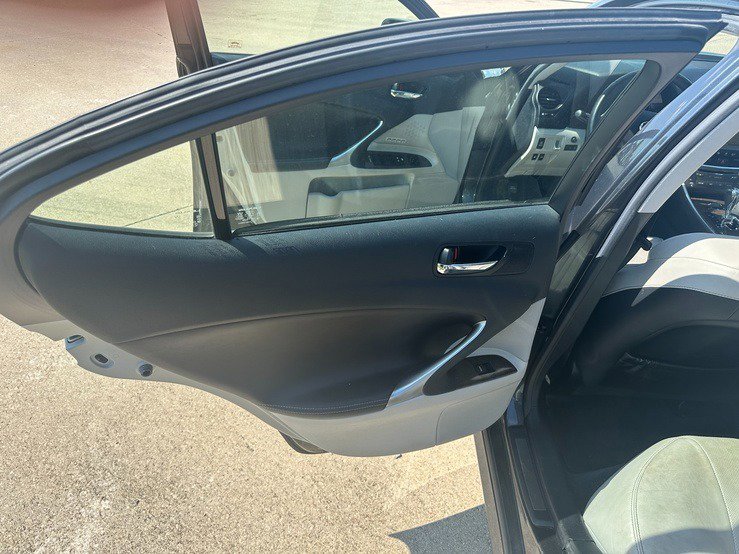 Used 2010 Lexus IS 250 AWD image 20