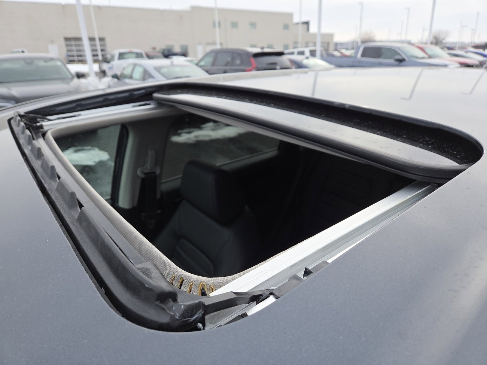 New 2026 Honda CR-V EX-L image 4